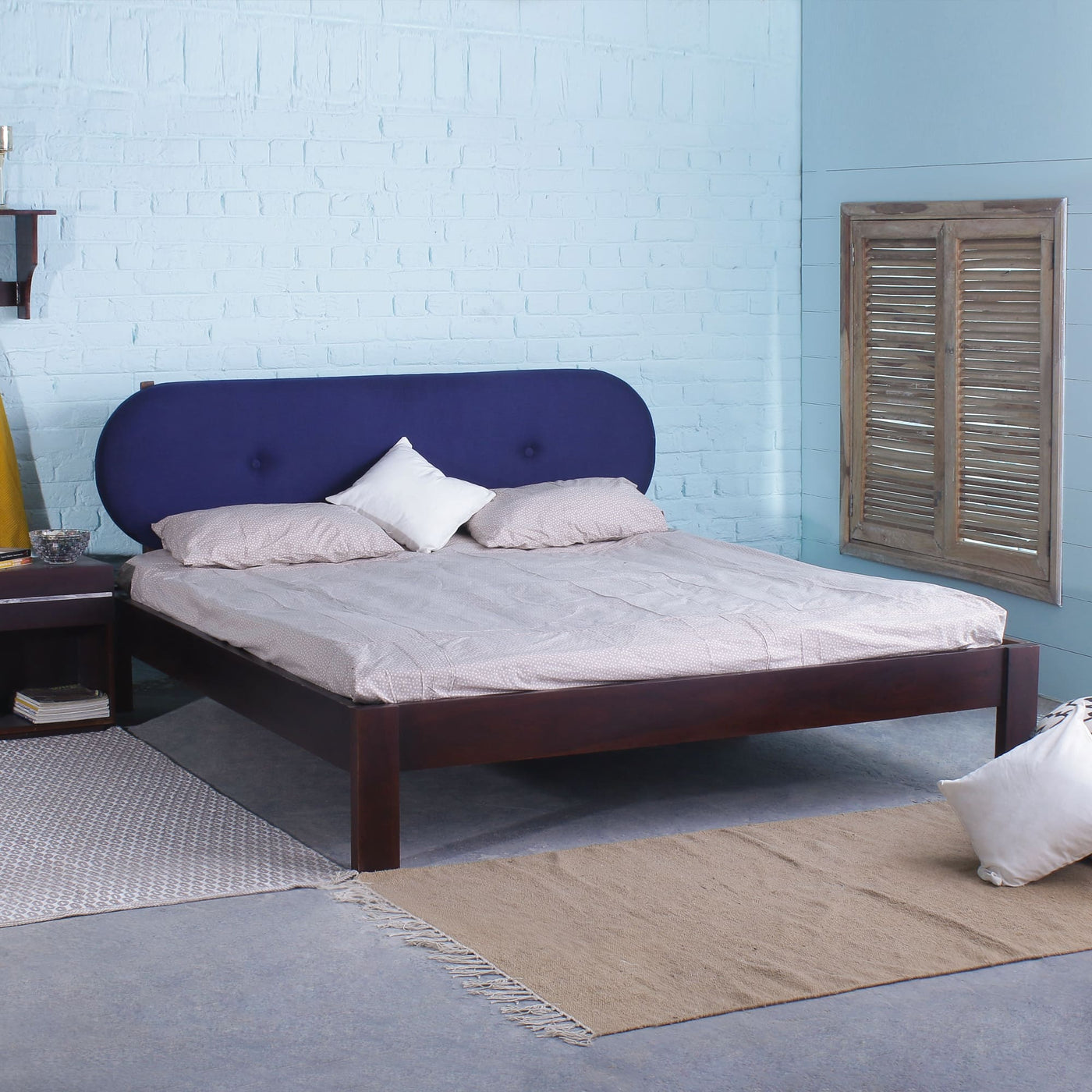 Coral King Bed